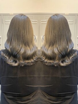 プレシャスバイプロデュース(precious by Produce) 艶々ブルーブラック[町田/町田駅前店/町田店/学割U24/縮毛矯正]