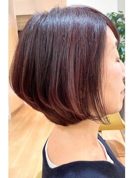 トリッカ 代官山(tricca) ピンクブラウン/大人ショートボブ/白髪ぼかし/30代40代50代