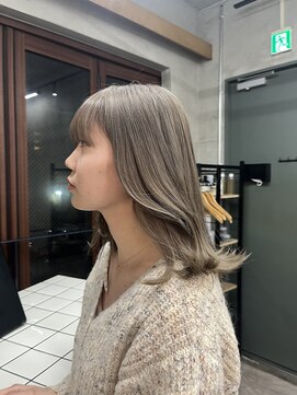 ソルトウォーター(SALT WATER) オリーブベージュ/グレージュ/ブリーチあり/恵比寿/代官山