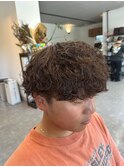 波巻きパーマメンズパーマメンズヘアツーブロックツイストパーマ