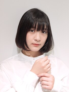 アイスバーグ(eyesburg) 大人可愛い小顔前下がりボブ×ナチュラルボブ×ミニボブ20代30代