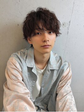 クリックプラス 小倉(Click plus) 小倉/刈り上げセンターパート/波巻きツイストスパイラル