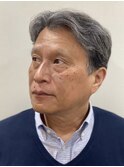 ナチュラルショートの七三風スタイル