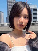 フローラバイシエスタ 池袋(Flora by siesta)&nbsp;艶感ダークカラー×切りっぱなしコンパクトボブ
