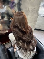 ビゼ 梅田(BIZE)&nbsp;ナチュラルブラウン×ロングヘア