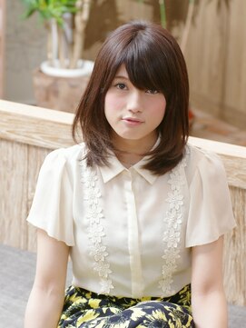 ニュートラル(neutral) 【neutral吉祥寺】大人可愛いひし形フォルムのヌーディーカラー