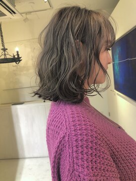 スピンヘアワークス(Spin Hair Works) シルバーミルクティー