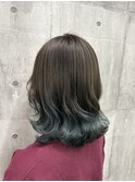 グリーン裾カラー