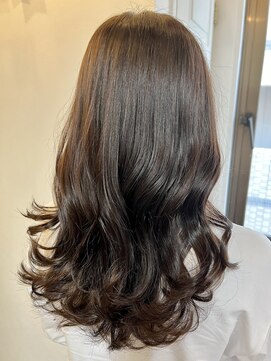 カルテット(Quartett) 【Quartett】艶髪アッシュヘア