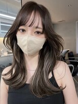 サイン 渋谷(SIGN) ザクザクレイヤーカット巻き方簡単ミディアムロング韓国表参道