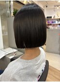 黒髪　ボブ　縮毛　ストレートパーマ　フレンチボブ　20代ボブ