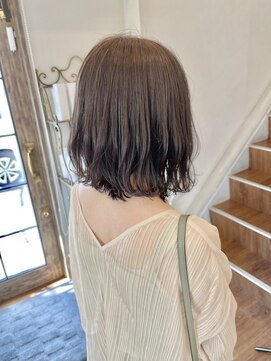 レガロヘアアトリエ(REGALO hair atelier) 切りっぱなしボブ/ウェーブ【水戸/水戸駅】