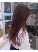 インナー×裾カラーで春らしく
