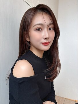 アフロート ディル(AFLOAT D'L) 2wayバングでイメチェン！顔まわりレイヤーくびれヘアが人気◎