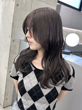 ローレン(Lolen.) 暗めカラー透明感グレージュ/レイヤーカット/くびれ巻き