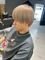 メンズサロン キング 心斎橋店(Men’s salon K!ng) ホワイトメッシュ/ツイスト/ツイスパ/パーマ/メンズ/眉毛/心斎橋