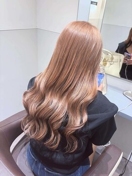 リノ(RLINO) 【名古屋、栄】レイヤーカット/ミルクティーベージュ