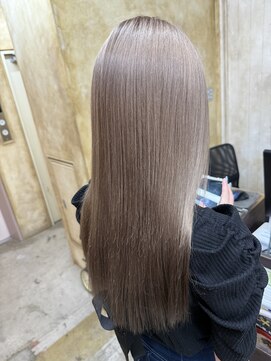 ユニーク(UniQ) ホワイティベージュ