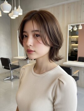 ミー 岡崎(mii) 【mii岡崎】透け感ナチュラルボブ