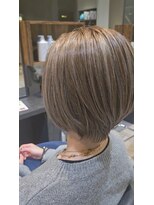 クリック 辰巳店(CLiC) 『美シルエット』大人かわいいショートボブ