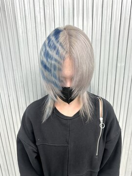 キバ(kva) ▽□□▽ウルフカット×デザインカラー