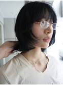 透明感　ブルーブラック　アッシュ　レイヤーボブ　