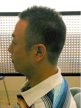 ヘアーサロン イソベ(Hair salon ISOBE)の写真/【cut＆shaving¥3500】1席だけ！男性のための完全プライベートバーバー。行きつけのサロンをお探しの方に