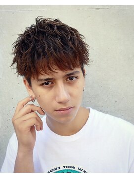 フィフス(fifth) ショートレイヤー ツーブロック くせ毛風パーマ アップバング 12