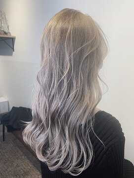 アンサム リリー(UNSOME Lille) 【UNSOME　Lille】グレージュカラー/バレイヤージュ