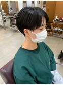 黒髪ミニマムショート