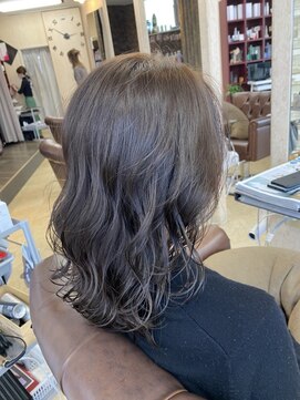 スーペリオル(Superior) 色気ヘア×カラー