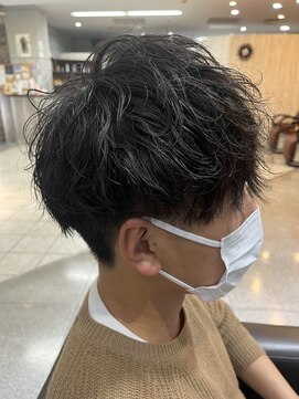 ヘアールーム プリズム(Hair room Prism) 高橋