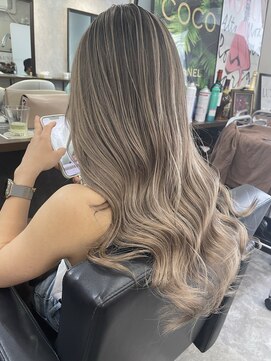 ルーゼン(LUXEN) 【LUXEN】ミルクティーグレージュバレイヤージュ