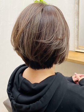 ファム 札幌大通(fam) 30代40代ダブルカラーミルクティーベージュ立体感