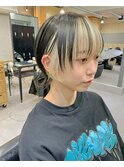レイヤーカットインナーカラーブロンド