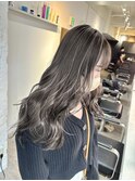 ハイライトカラーマチルダボブインナーグレージュ前髪
