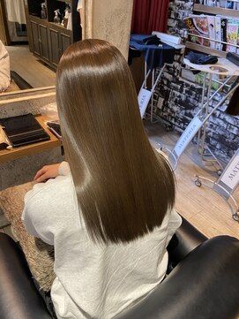 ニーゼロゼロナナ(2007) 髪質改善カラー