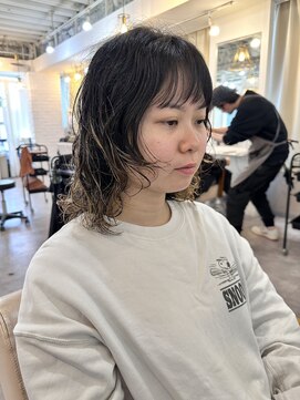 トッカ ヘアアンドトリートメント 難波店 ミディアムレイヤー/ハッシュカット/ウルフレイヤー