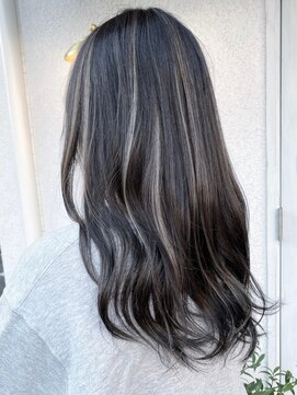 クオリス 上板橋店(QUALIS) ブルーシルバーアッシュブルージュ透明感グラデーションカラー