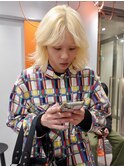 メンズヘア　ブリーチカラー　ブロンドカラー　天神大名