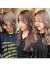 【顔周りカットで垢抜け小顔に　顔の形やお悩みに合わせたカットで、軽やか＆おしゃれ見え！】