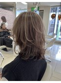 【レイヤーカット】白髪ぼかしハイライト◯片野