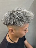 ダズルヘアラッシュ(DAZZLE hair RUSH)&nbsp;名古屋八事金メッシュシルバーメッシュ細め太めハイライトパーマ
