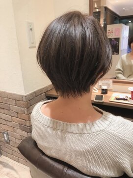 ヘアメイク シュシュ(Hair make chou chou) えり足スッキリショート