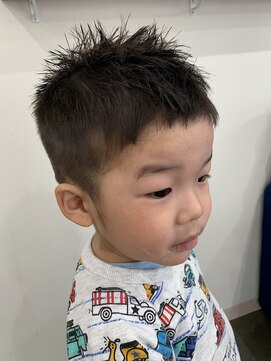 エスペシャル(Especial) キッズカット【刈り上げショートver】