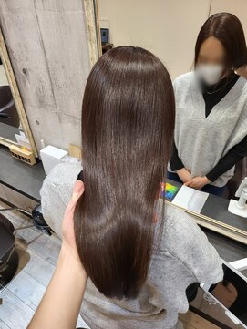 ニコ(Nico) 艶髪大人女性