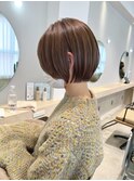ショートボブ