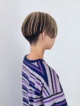 ゴーズゴードットビー 吉祥寺(go s go .b) 刈り上げ/ハンサムショート/アンブレラカラー/ハイライト/吉祥寺