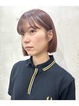 カゼ ダイカンヤマ Kaze DAIKANYAMA オレンジブラウンのぷつっとボブ