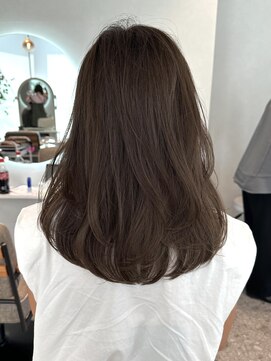 モアナ バイ ラナ(MoanA BY LANA) アッシュブラウン/大人のハイトーンカラー_オーホリ050